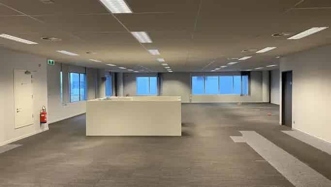 Kantoor te huur in Kwadestraat 151A, Roeselare - Dewaele