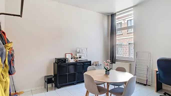 Gelijkvloers appartement te huur in Oude Konijnstraat 1a, Ieper - Dewaele