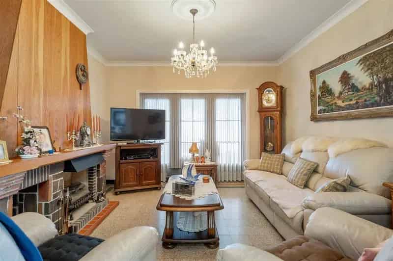 Te renoveren woning op 20 are