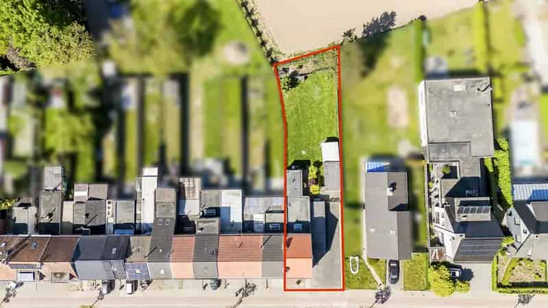Handelshuis 2 slaapkamers Temse grote tuin