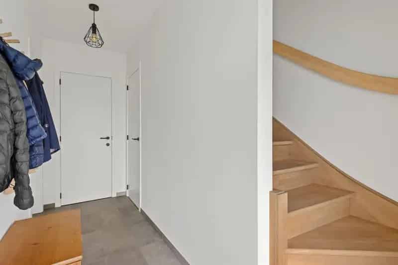 Energiezuinige woning met 3 slaapkamers, carport en tuin