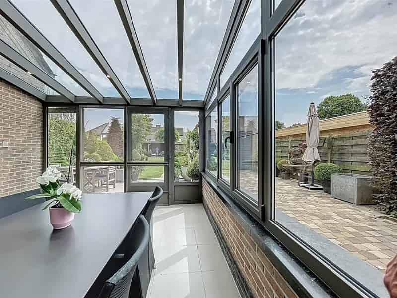 Prachtige gezinswoning met 3 slp en grote garage op perceel van 534 m²