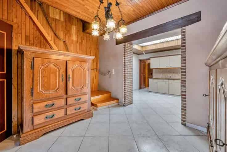 Huis Te Koop Te renoveren 3 slaapkamers Stadstuin