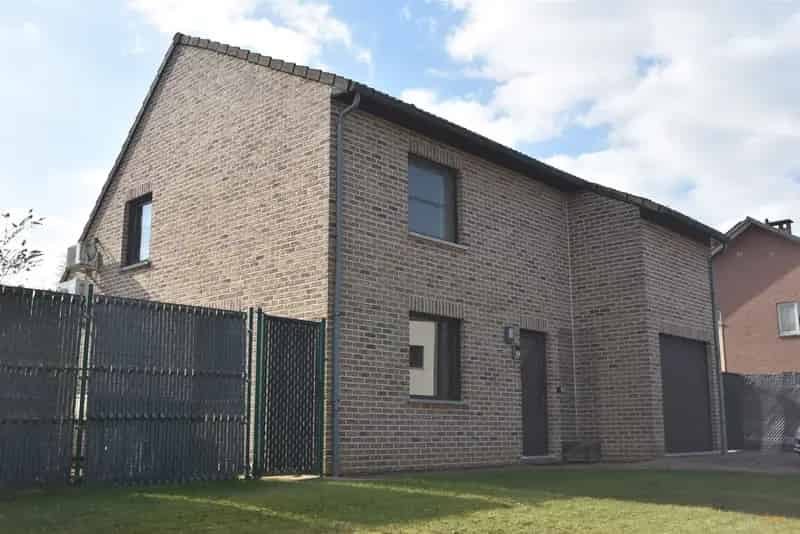 Huis te koop Heusden Centrum: Instapklare gezinswoning
