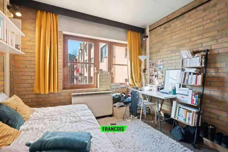 Studio Te Koop