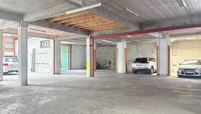 Garage te huur in Koning Albert I-Laan 45, Roeselare - Dewaele