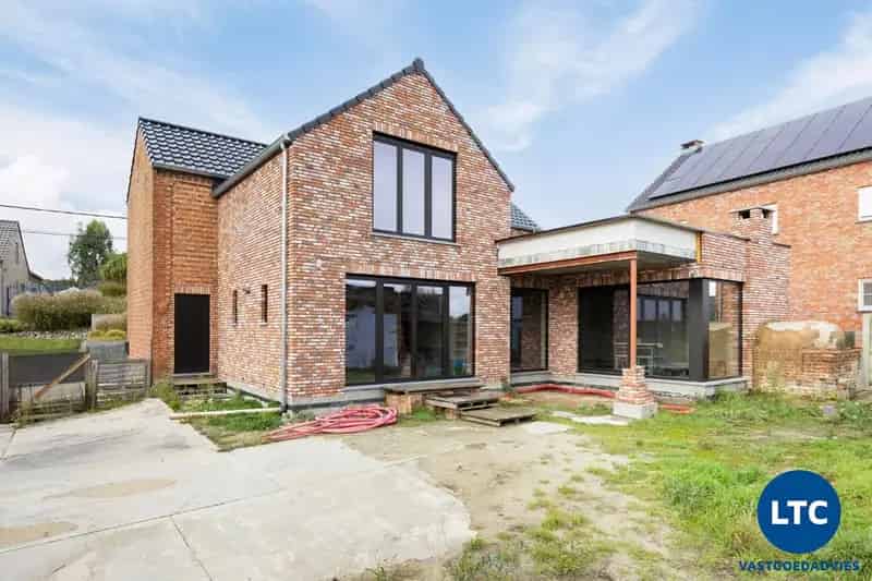 Te koop - Woning - Budingen