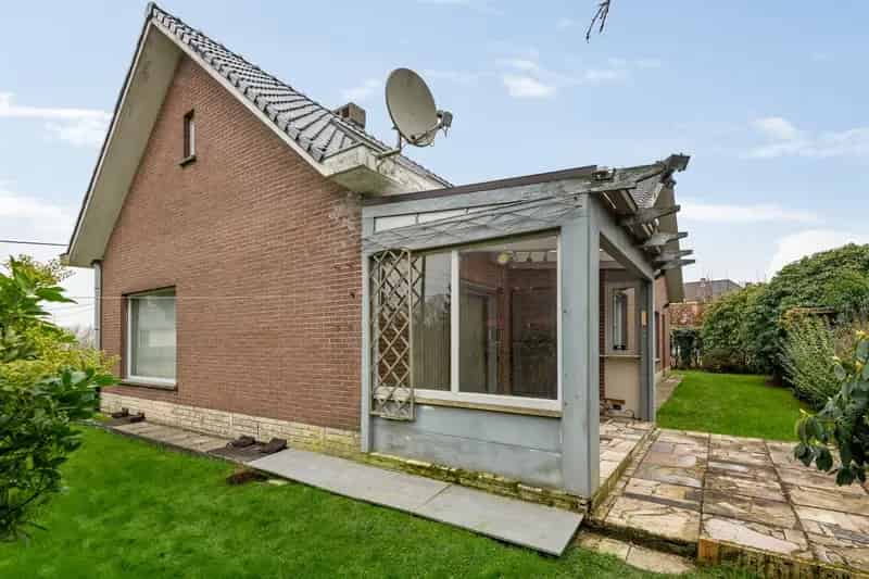 Ruime woning gelegen in doodlopende straat met 3 slaapkamers