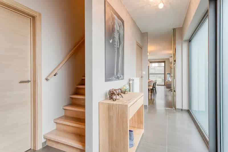 Recente HOB met 2 slaapkamers, tuin en garage!