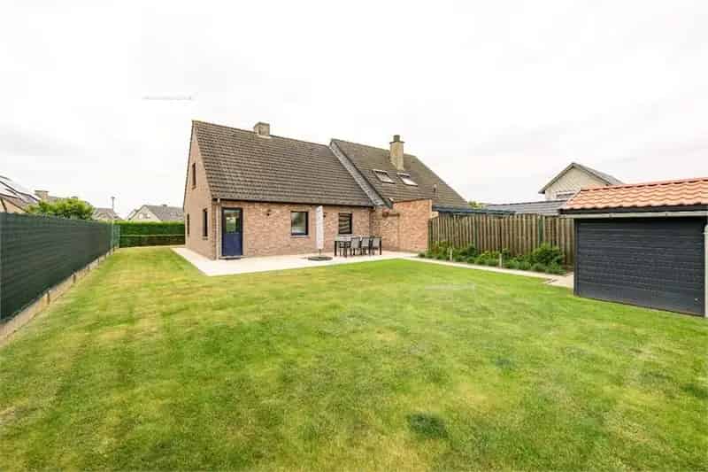 Halfopen Woning te Koop Egem 2 slaapkamers