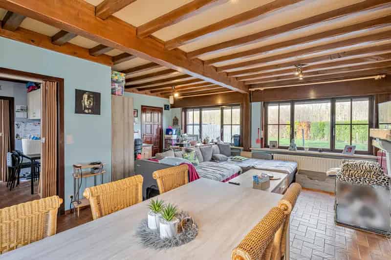 Ruime woning met 3 slpks en garage