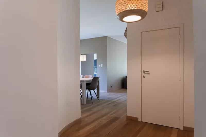Instapklare villa op 817 m² met ruime tuin in Zeveneken (Lochristi)