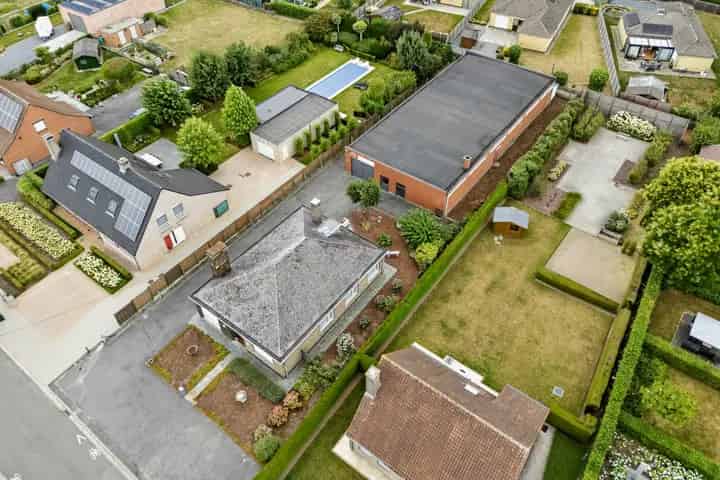 Garage / parking te koop in Anzegem