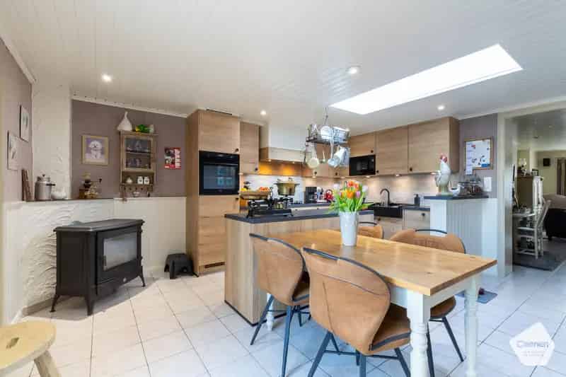 Huis te huur Zwankendamme: 3 slaapkamers, tuin, garage mogelijk