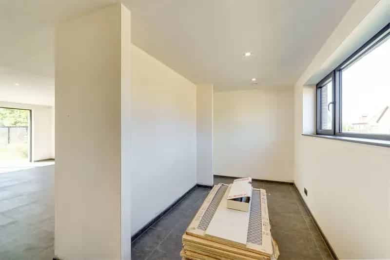 Nieuwbouwhuis te huur Westerlo 3 slaapkamers bureau dressing