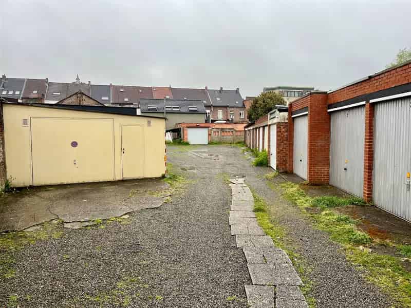 Gesloten garagebox