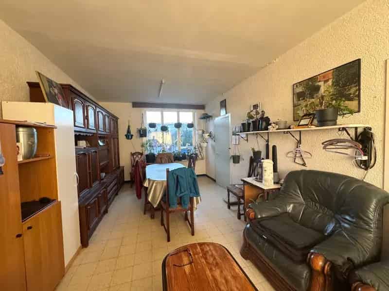 TE RENOVEREN WONING MET 3 SLPKS, KOER EN GARAGE