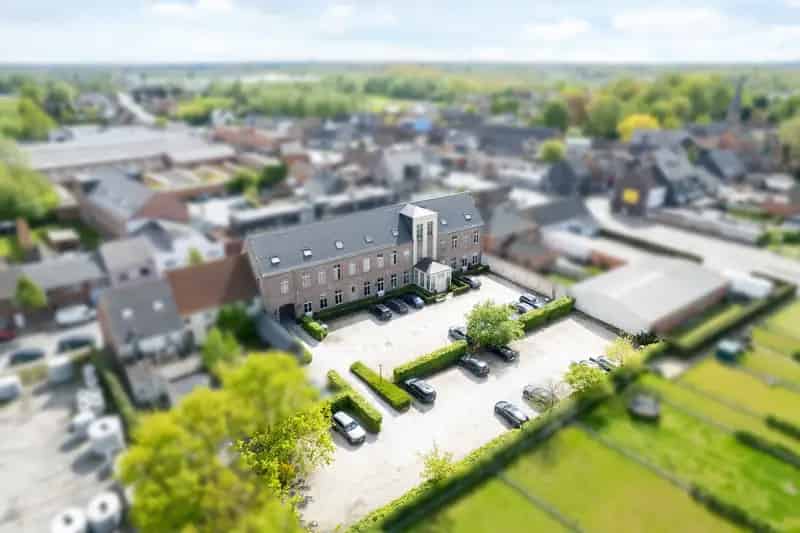 Kantoor te koop in Beervelde