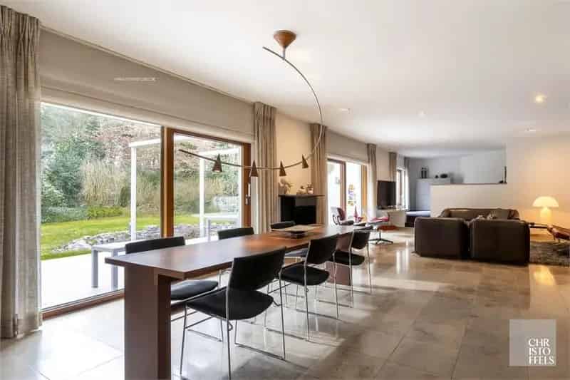 Villa te koop Maasmechelen
