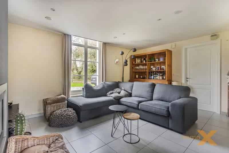 STATIG HERENHUIS IN MANOIRESTIJL MET GARAGE