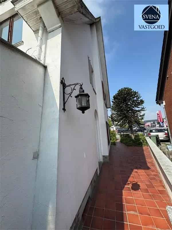 STATIGE TE RENOVEREN WONING MET 3 SLAAPKAMERS, GARAGE EN TUIN