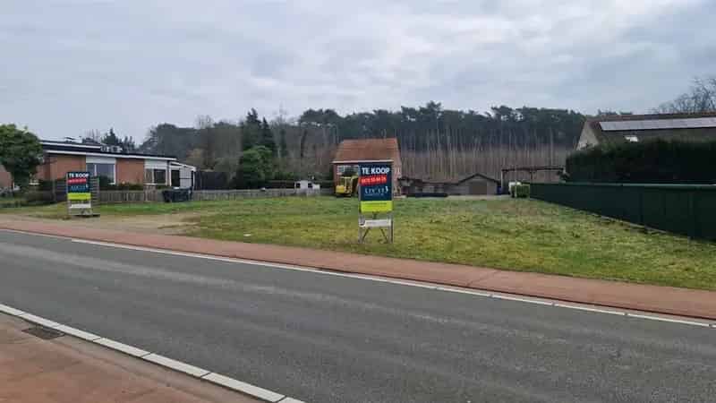 Unieke bouwgrond te Messelbroek