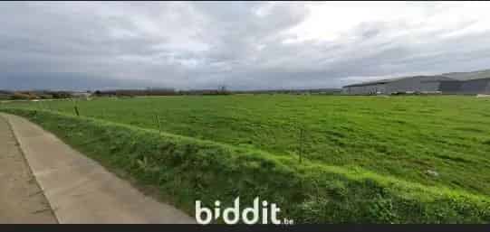 VERPACHT PERCEEL GROND