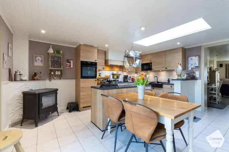 Perfect instapklare drie slaapkamer woning op een rustige locatie
