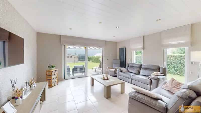 TERNAT: Woning met 3 slpks, garage en tuin