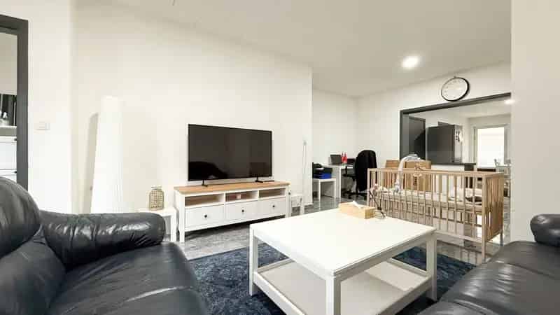 Instapklare woning met grote tuin rustig gelegen te Beringen!