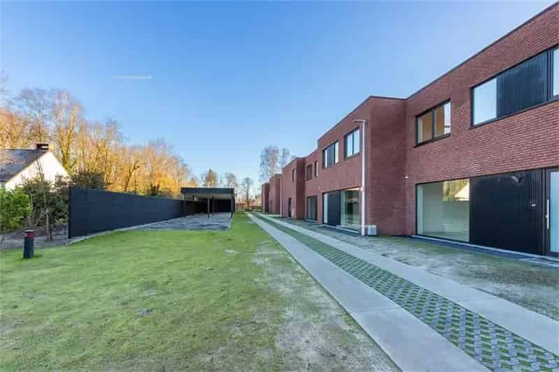 Nieuwbouw project te koop in Wetteren