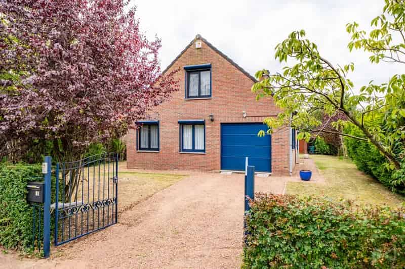Villa met drie slaapkamers in Lillois-witterzée