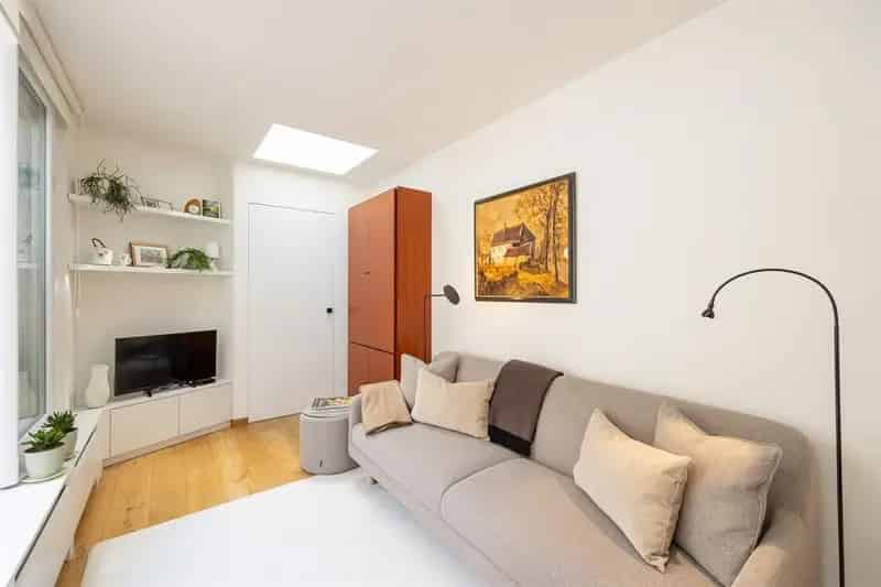 Volledig gerenoveerde woning in Oud-Berchem