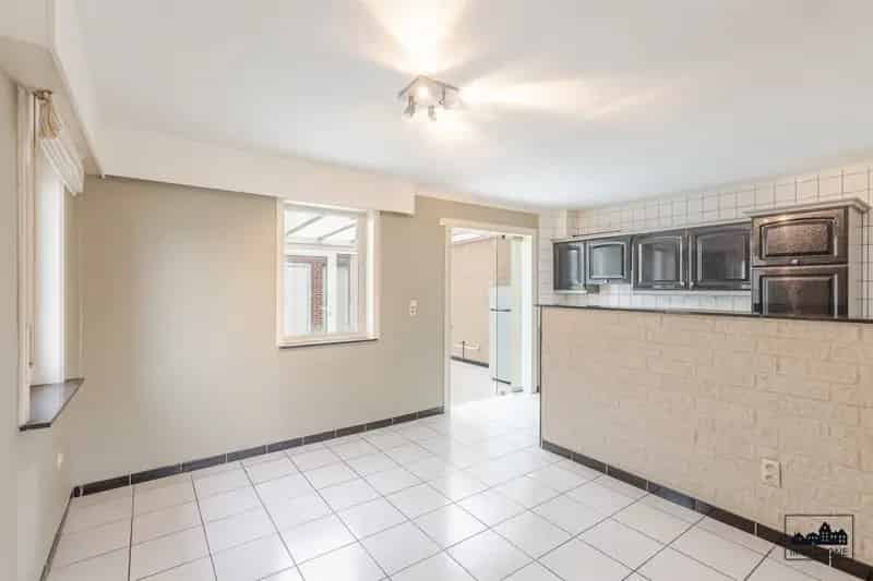 Op te frissen half open bebouwing te Dendermonde