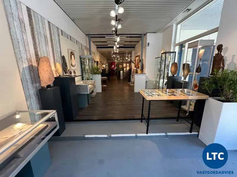 Te huur - Commerciële winkel - Hoegaarden