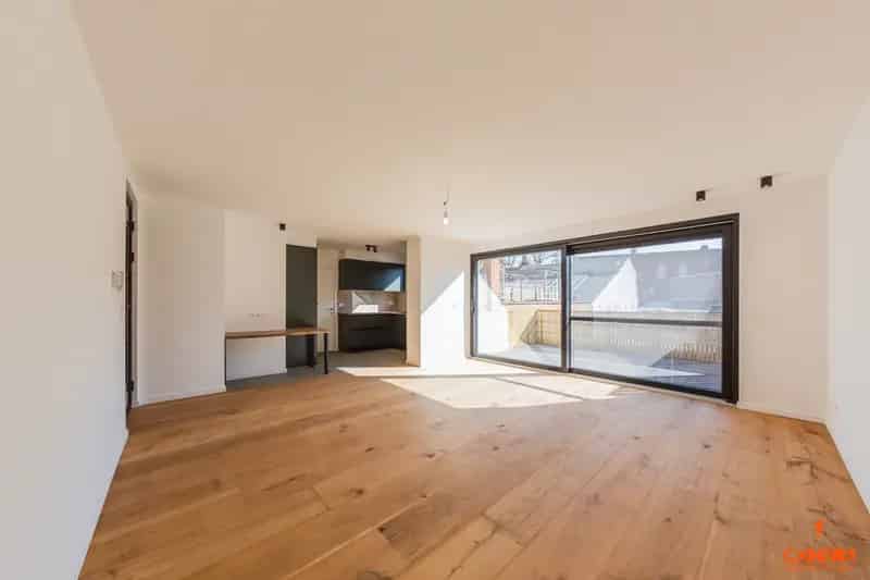 Appartement te koop in Sint-Amandsberg