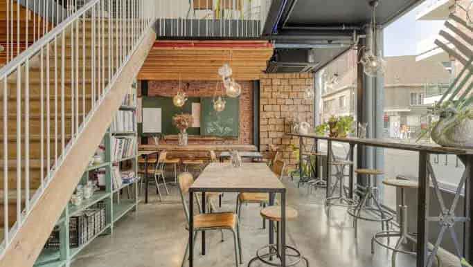 Handelspand te huur in Hugo Verrieststraat 2, Roeselare - Dewaele