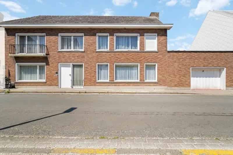 Ruime woning met veel potentieel – 4 slpks, tuin & garage