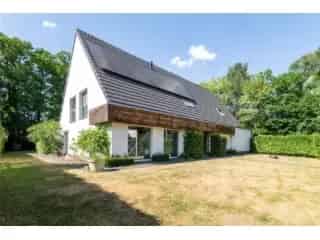 Villa te koop - Brasschaat RBU16608