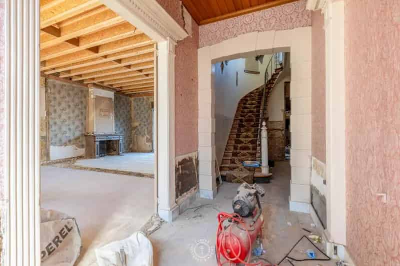 Droomwoning in wording: karaktervolle ruwbouw met eindeloze mogelijkheden