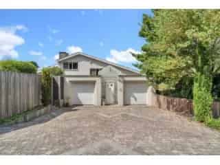 Villa te koop - Sint-Genesius-Rode VBD19006