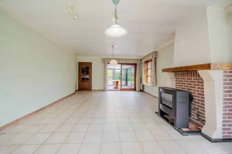 Ruime gelijkvloerse woning op topligging