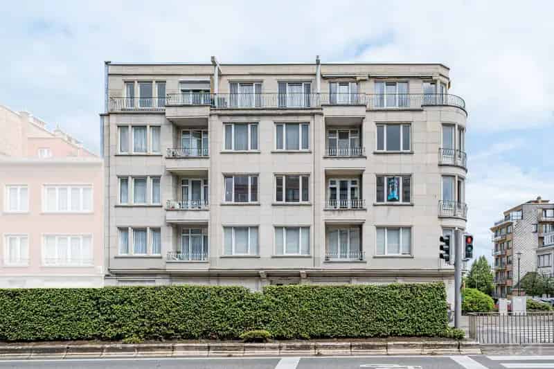 Appartement met twee slaapkamers in Ganshoren