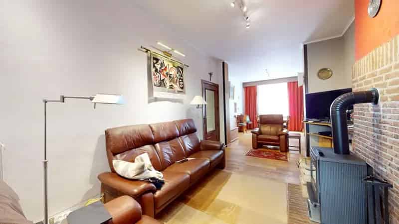 Huis
te koop te Etterbeek