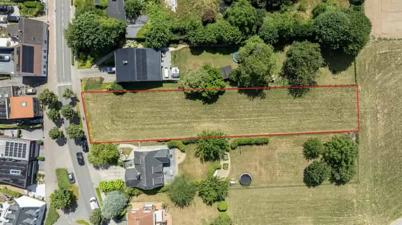 Prachtig perceel bouwgrond voor open bebouwing