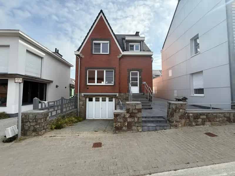 HELDERGEM - Rustieke open bebouwing