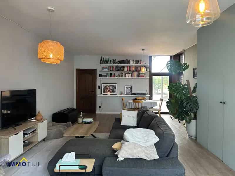 Instapklare ruime woning met 3 slk nabij centrum Herdersem!